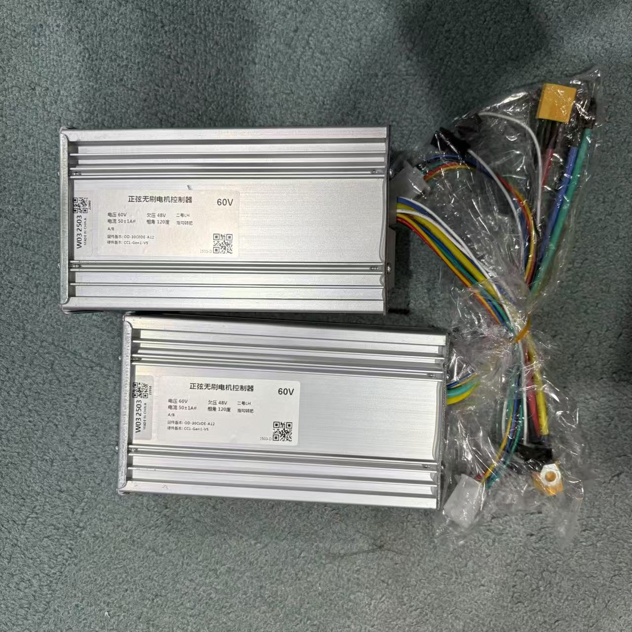 48v 25A 52V 28A 60V 28A Electr - đánh giá và giá 60V 5600W Dual Motor Electric Scooter